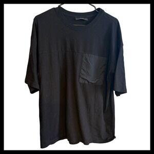 NWOT NO BOUNDARIES Mens Black TShirt with Pocket Size M